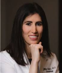 Deanne Harris's Instagram, Twitter & Facebook