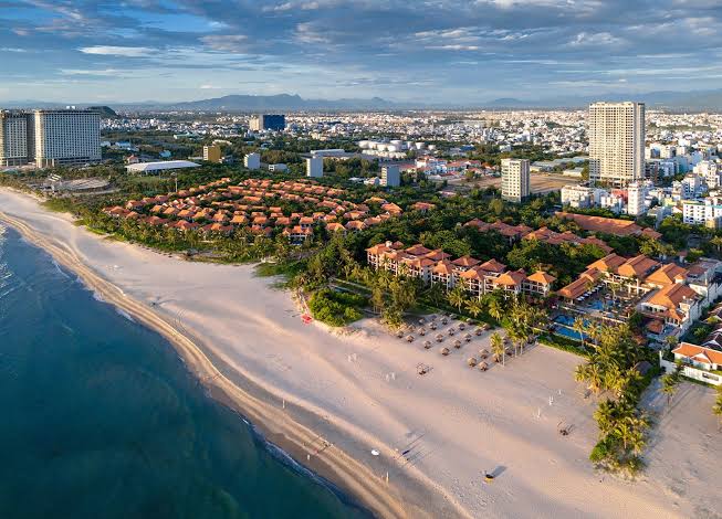 FURAMA RESORT ĐÀ NẴNG: Sống Trọn Vẹn Kỳ Nghỉ 5 Sao, Đắm Mình Trong Kiệt Tác  Đông Dương - Furama Resort Danang