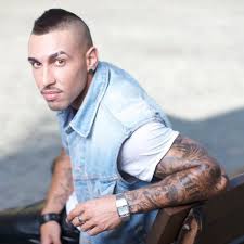 Cântăreț, producător muzical, compozitor, actor, vedetă tv. Alex Velea Antonia Din Vina Ta Live La Kiss Fm By Fannyro14