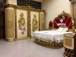 Pin By Faramarz On Honey Bedroom With Sitting Area Luxury Interior Bedroom Design