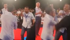 The fight was witnessed by najib and his wife, rosmah mansor. I Have No Regrets Slapping David Teo