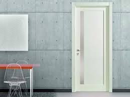 Le porte interne con vetro laccate bianche sono la soluzione per te! Krasnopis Organiziram Choveshki Resursi Porte Interne Bianche Con Vetro Amazon Melazetags Com
