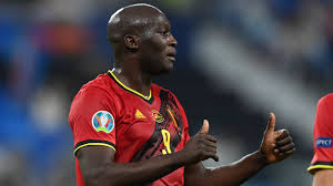 Последние твиты от r.lukaku bolingoli9 (@romelulukaku9). Eriksen Buddy Lukaku Ein Knipser Mit Herz Euro 2020 Fussball Sportschau De