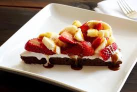 Easy Banana Split Party Pizza Recipe Paleo Newbie Recipe Paleo Sweets Real Food Recipes Dessert For Dinner