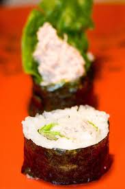 Recette Sushi Maki Au Poulet Et A L Avocat Recette Recette Sushi Recette Asiatique Recette Sushi Maki