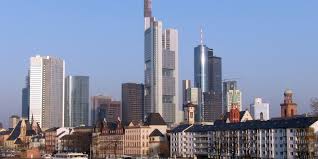 Einige banken begründen den rückgriff auf globale nachhaltigkeitsfonds mit der erzielung höherer renditen und besserer risikostreuung. Rolle Der Banken Bei Energiewende Ausbaufahig