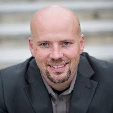 Jeremiah Tracey's Instagram, Twitter & Facebook