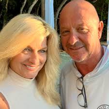 Little Whitehouse Subs