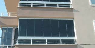 Kayseri cam balkon firmalarına erişmenin en basit ve etkili yolu. Siyah Cam Balkon Iceriyi Karartir Mi Katlanir Cam Balkon Sistemleri
