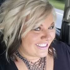 Lori Denney's Instagram, Twitter & Facebook