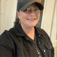 Tennessee? Any places to line dance in/around the Gatlinburg/Pigeon Forge,  TN area?