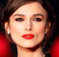Sedition klassischer roter lippenstift von pat. Im Test Welcher Rote Lippenstift Halt Selbst Fettigem Essen Stand Welt