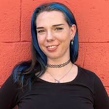 Molly Woodard's Instagram, Twitter & Facebook