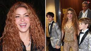Shakira se va de fiesta tras éxito en los GRAMMY el día de su cumpleaños:  ¿y sus hijos? | Univision Famosos | Univision