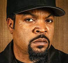 Ice Cube 15 06 1969 Amerikaanse Rapper En Acteur Hij Brak Door Als Lid Van N W A Hij Is Vooral Bekend Vanwege Michael Eisner Oprah Winfrey Oprah Winfrey Show