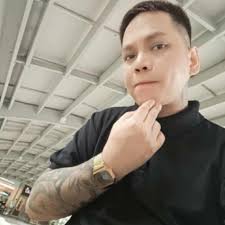 IBA UNG KAMAY MO KABARKADA MAHIWAGA KA James Arnaiz SAN KAYA AKO BAGAY  KABARKADA SA BIDA O SA KONTRA BIDA COMMENT MO NGA KABARKADA