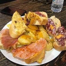 I had the fish and shrimp tacos and they were super yummy. El Tigre Del Norte Madrid Centro Restaurant Reviews Photos Tripadvisor