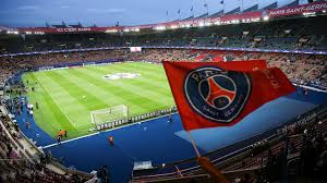 Paris saint germain ist ein französischer fussballclub der von einigen sponsoren 1970 gegründet wurde. Psg Bombenfund Beim Pariser Parc Des Princes Fussball International Frankreich