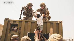 Canadian forces have airlifted more than 2,7000 people out of kabul so far. Afghanistan News Afghans Who Helped Us Military Plea For Escape Say Taliban Will Cut Our Heads Off Abc7 New York