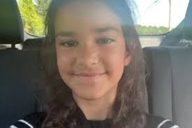 Jaydeemiloofficial added a new photo.