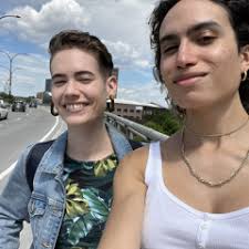 Stream bee tee dubs music