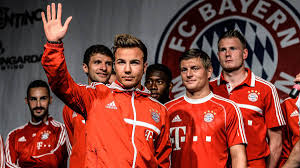 Völlig verdient wurde das hochklassige und spannende finale gegen den bvb mit 2 : Rummenigge Raumt Ein Fc Bayern Hat Bvb Beim Transfer Von Mario Gotze Gar Nicht Kontaktiert Sportbuzzer De