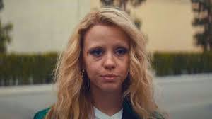 Maxine Still's Instagram, Twitter & Facebook