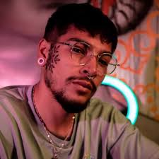 Tatuador aqui presente! Estoy en USA. REVISA MI IG.