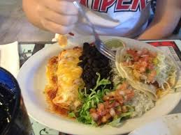 Maybe you would like to learn more about one of these? Shrimp Taco And Chicken Burrito Picture Of Wahoo S Fish Taco Huntington Beach Tripadvisor