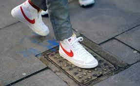 The perfect stylish staple to dress up any outfit this. Sneaker Trend Der Nike Blazer Ist Zuruck