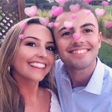 Ella Watts (@_ellawatts)