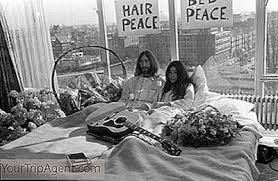Yoko ono, born 18 february 1933 in tokyo, japan, is an experimental musician whose work stretches back more than half a century. Die Top 10 Kunstwerke Von Yoko Ono 2021