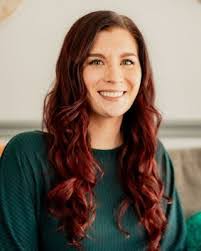 Christine Grothe's Instagram, Twitter & Facebook