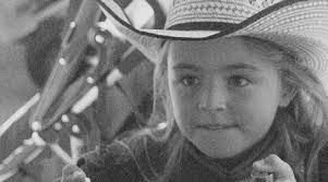 Carol Alm's Instagram, Twitter & Facebook