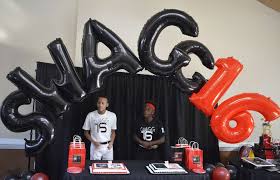 Swag 16 Twin Boys Catchmyparty Com Boy 16th Birthday 16th Birthday Party Sweet 16 For Boys