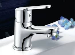 Unico design di lusso nero in ottone bagno in acciaio inox rubinetto del bacino singolo rubinetto cascata di acqua calda e fredda miscelatore lavello rubinetto. Taizhou Aolijie Sanitary Ware Co Ltd