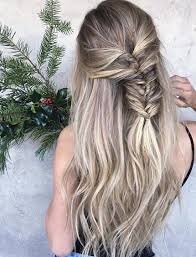 Mettiti la moda in testa! 7 Acconciature Belle E Veloci Per L Estate 2019 Vanityfair It