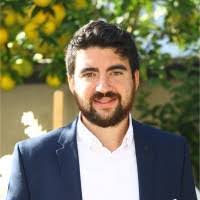 Jonathan Abikzer's Instagram, Twitter & Facebook