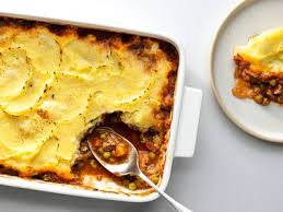 Prepare the vegetables for cooking and when ready, heat a large pan with olive oil over medium heat. Venison Shepherd S Pie Recipe