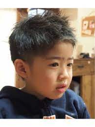 2016年春版 ショート キッズのメンズヘアスタイル 髪型 キッズヘアスタイル ツーブロック 子供のヘアカット 髪型 男の子 メンズ ヘアスタイル