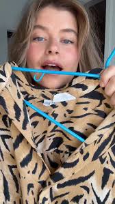 dancing influenced by the romanos, captured by @jordanblaze