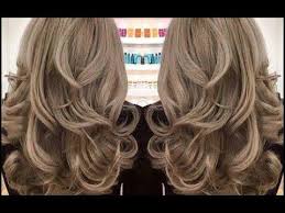 هل ممكن تفتيح الشعر 8 درجات بدون عملية سحب اللون للحصول على اللون الاشقر Youtube Hair Styles Long Hair Styles Hair