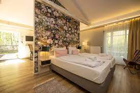 # foursquare © 2020 lovingly made in nyc, chi, sea & la. Little Suite Apartments Dresden Updated 2021 Prices