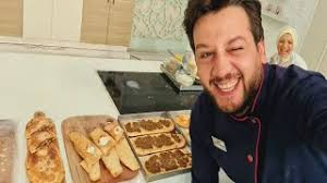 Check spelling or type a new query. ÙˆØ§Ù„Ø¯Ø© Ø§Ù„Ø´ÙŠÙ Ù…Ø­Ù…Ø¯ Ø­Ø§Ù…Ø¯ ØªÙØ§Ø¬Ø¦Ù‡ Ø¨Ø§ØªØµØ§Ù„ Ø¹Ù„Ù‰ Ø§Ù„Ù‡ÙˆØ§Ø¡ Ø£Ø­Ù„ÙŠ ØµØ¨Ø§Ø­ Ø¯Ù‡ ÙˆÙ„Ø§ Ø§ÙŠÙ‡ Ø§Ù„Ù…Ø·Ø¹Ù…