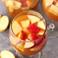 If you love dessert mixed drinks then we have a winner for you. Caramel Apple Sangria Recipe Crunchy Creamy Sweet