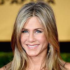 Her family then relocated to new york city where her parents divorced when she was nine. Jennifer Aniston Popsugar Me