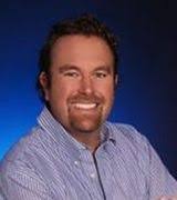 33017 Fairglen Rd, Sunrise Beach, MO 65079