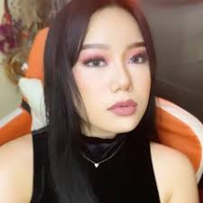 Stream Gemma Craig music