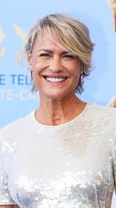 Wanda Bamberg Tia, AKA, WandaWoman from Work It! Studio, is disrupting age  and amping up the power of her posse of divas: dancing their way to their  best, vibrant, healthy selves —