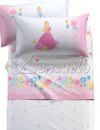 Lenzuolaonline ti propone lenzuola 1 piazza e mezza bassetti con stampe uniche ed. Lenzuola Una Piazza E Mezza Disney Princess Romantic Di Caleffi